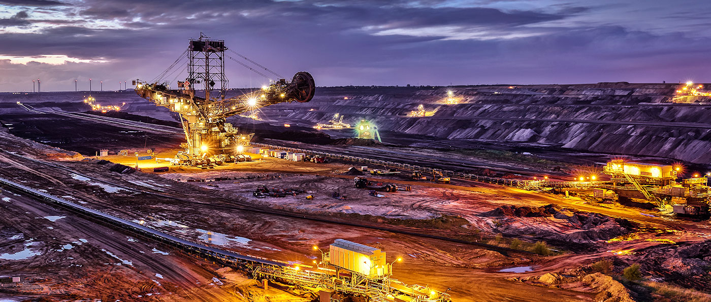 Generator capacity testing in a huge power plant field